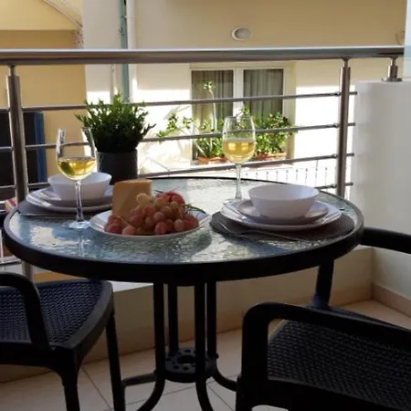 Filora Apartment In The City Center Kandiye Dış mekan fotoğraf