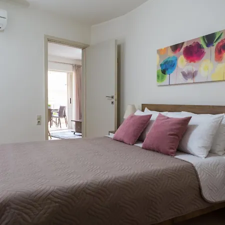 Filora Apartment In The City Center Kandiye Dış mekan fotoğraf